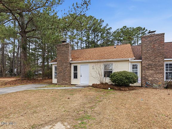 3rd image of 143 Pine Crest Drive