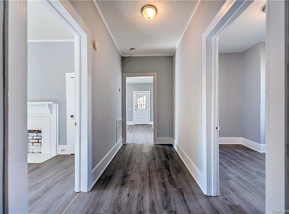 5th image of 77 Belmont Ave