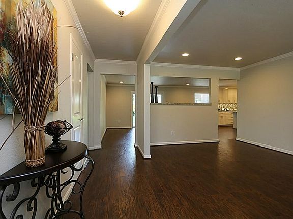 4th image of 5527 Ettrick Dr