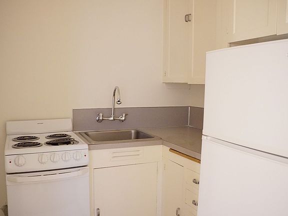 5th image of 1410 NE Weidler St #9
