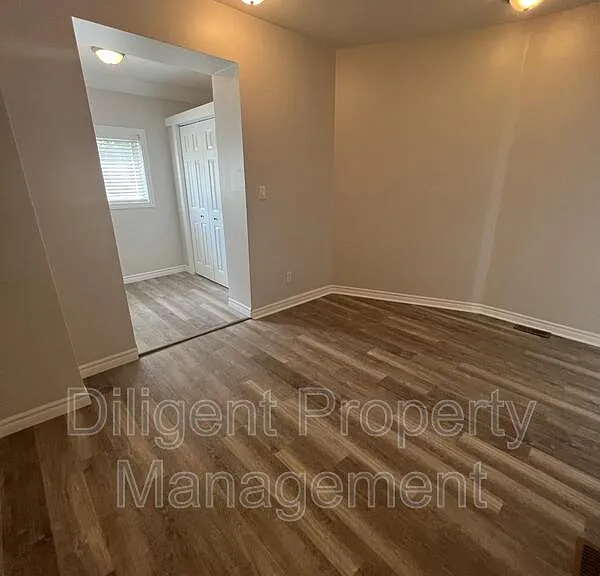 164 Stewart St #MAIN — Photo 10