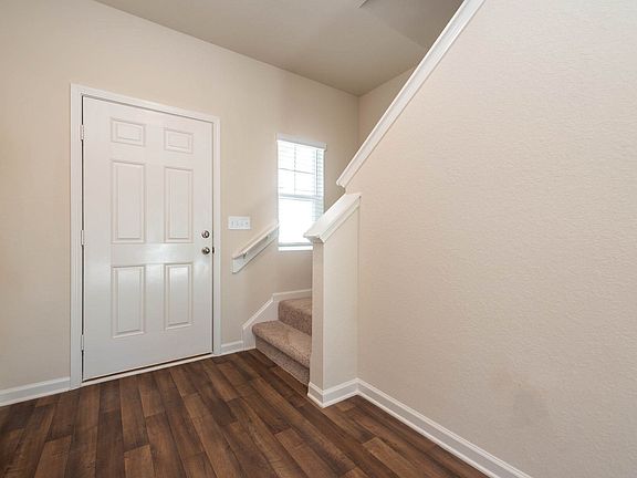 3rd image of 3704 Tommyhawk Ct