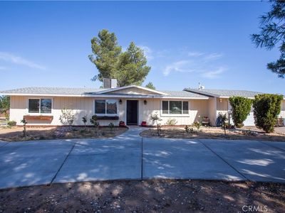 13427 Iroquois Rd, Apple Valley, CA, 92308