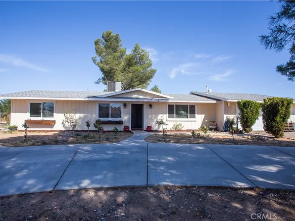 13427 Iroquois Rd, Apple Valley, CA 92308