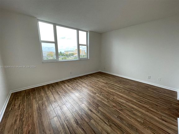 5th image of 3800 Hillcrest Dr APT 507