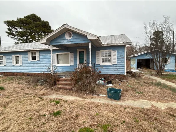 484 Yellow Skin Road, Autryville, NC 28318