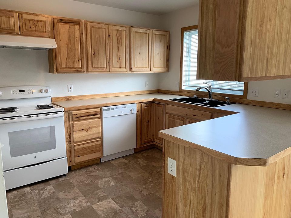 1st image of 110 N Pondera Ave APT D