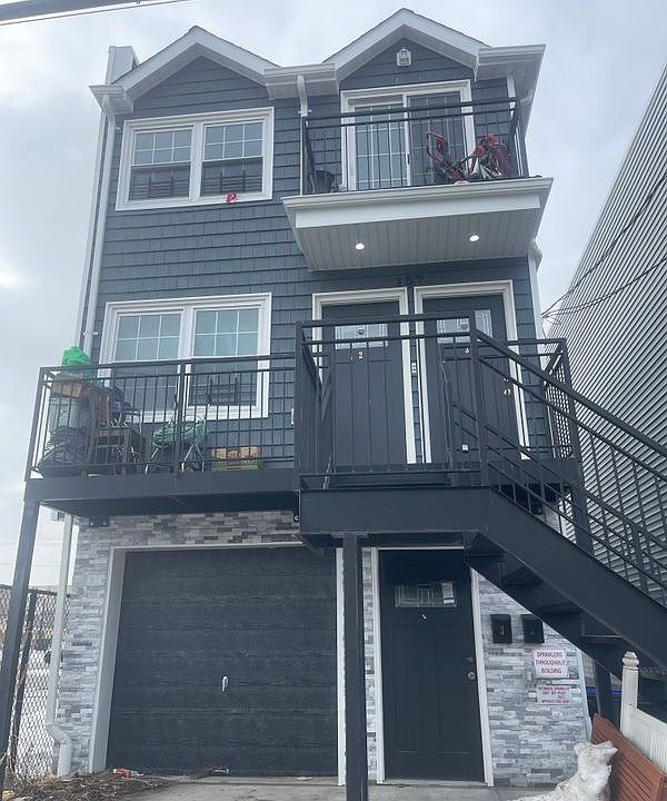 1st image of 157 Beach 25th St