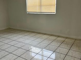 5861 NW 16th Pl APT 102, Fort Lauderdale, FL 33313