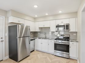 112 N 2nd St, Peotone, IL