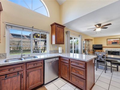 379 Roosevelt Cir, Corona, CA, 92879