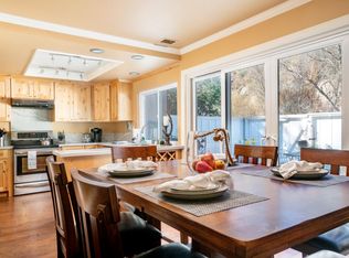 19227 Creekside Ln, Salinas, CA 93908
