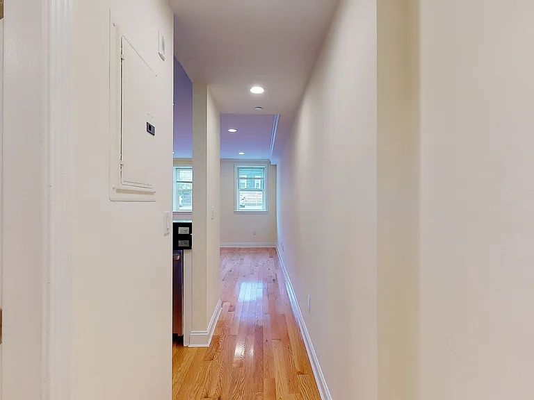 5 Chauncy St #5 — Photo 8