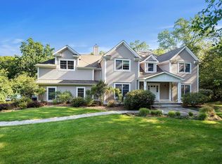 6 Brittany Ct, Chappaqua, NY 10514