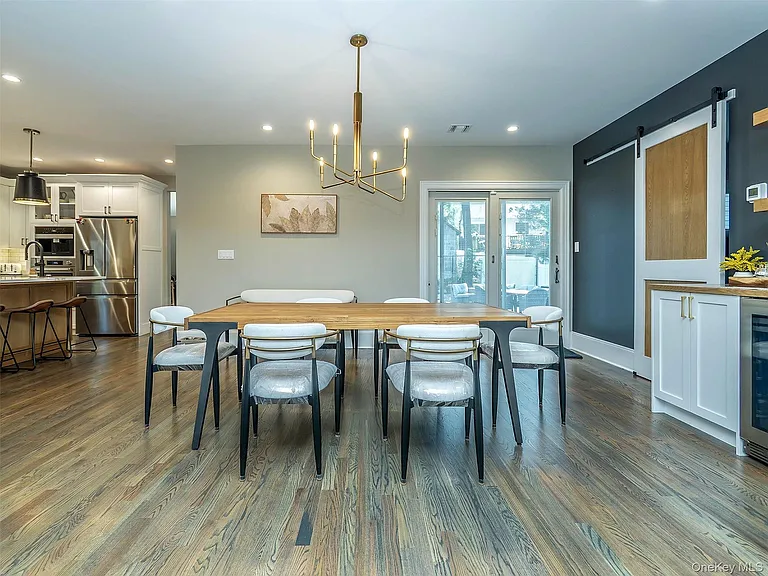 60 Highland Ave — Photo 8