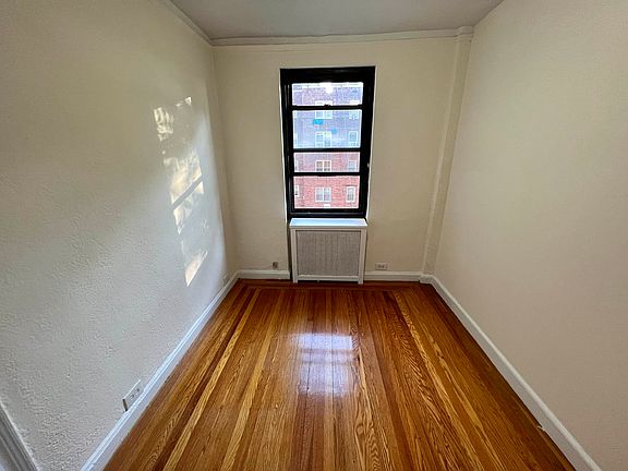 5th image of 3001 Henry Hudson Pkwy W #5H