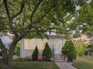 829 S 29th St, South Bend, IN 46615