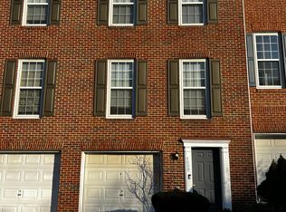 4009 Timber Oak Trl, Fairfax, VA 22033