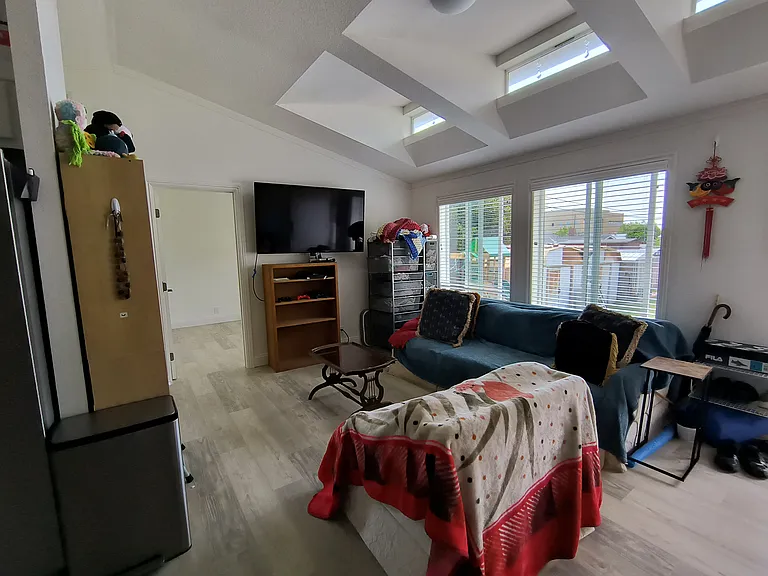1121 Moraes Ct — Photo 12