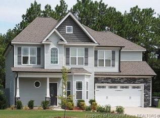 290 Kentucky Derby Ln, Lillington, NC 27546