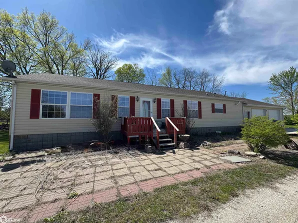 300 East St, Afton, IA 50830