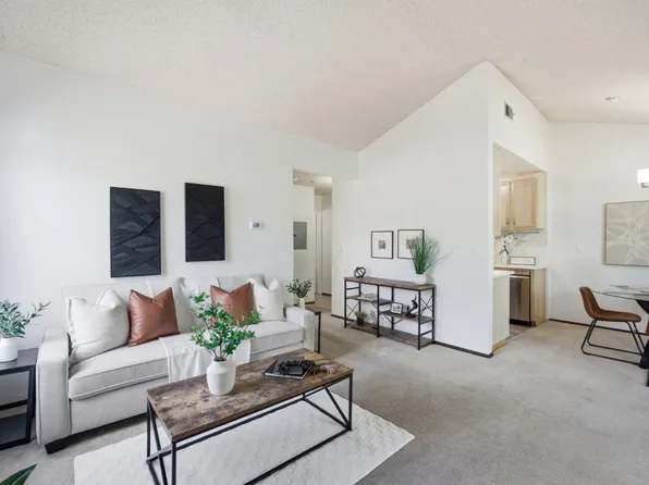 6290 Joaquin Murieta Ave APT D, Newark, CA 94560