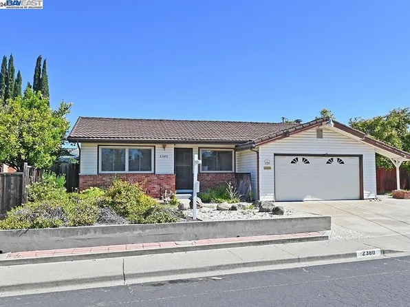 2380 Saint George Dr, Concord, CA 94520