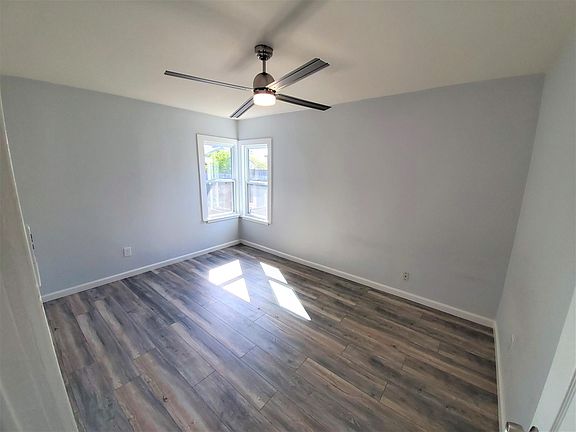 5th image of 5111 Ashland Way