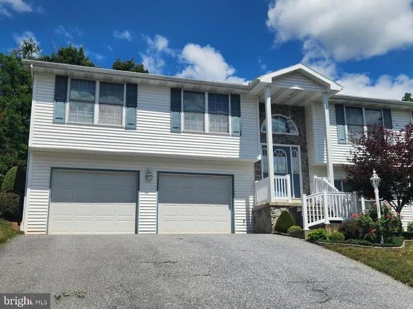 1203 Lincoln St, Duncannon, PA 17020