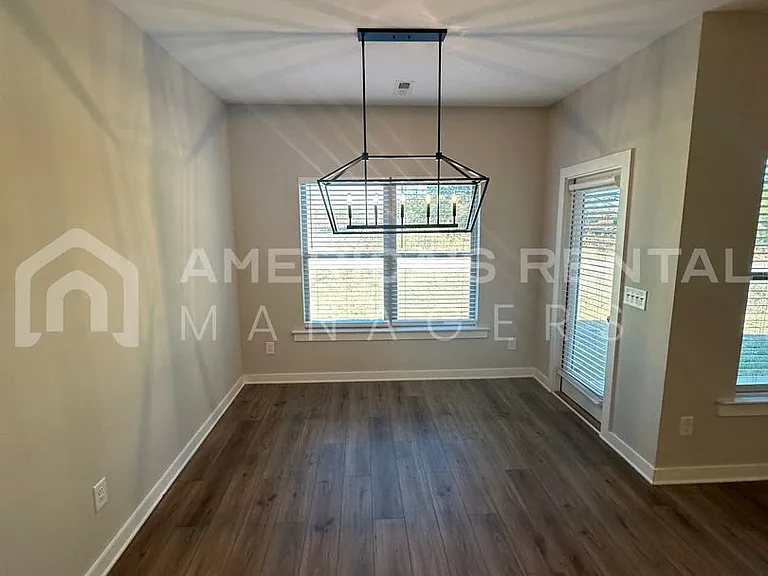 200 County Road 1701 — Photo 10