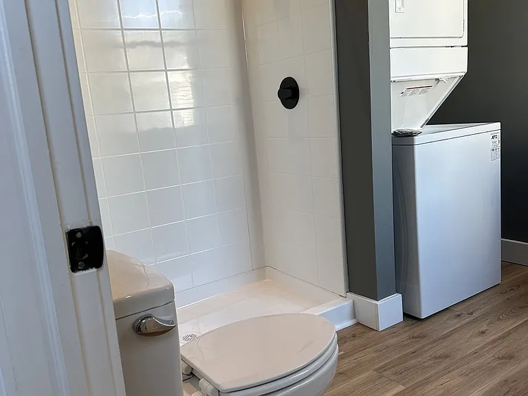 1349 S B St #1 — Photo 9