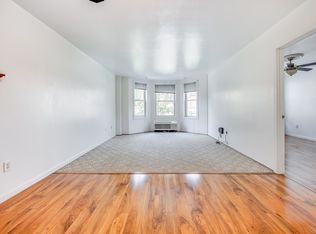 242 Barrow St #2F, Jersey City, NJ 07302