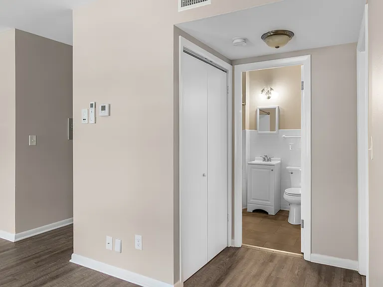 2311 E North Ave #1 — Photo 12