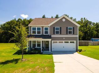 106 Norris Farm Dr, Angier, NC 27501