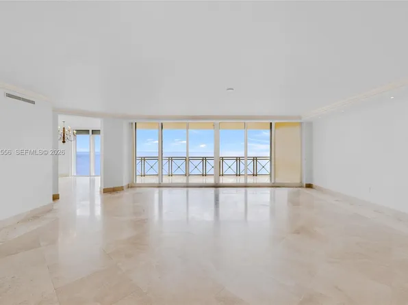430 Grand Bay Dr APT 902, Key Biscayne, FL 33149