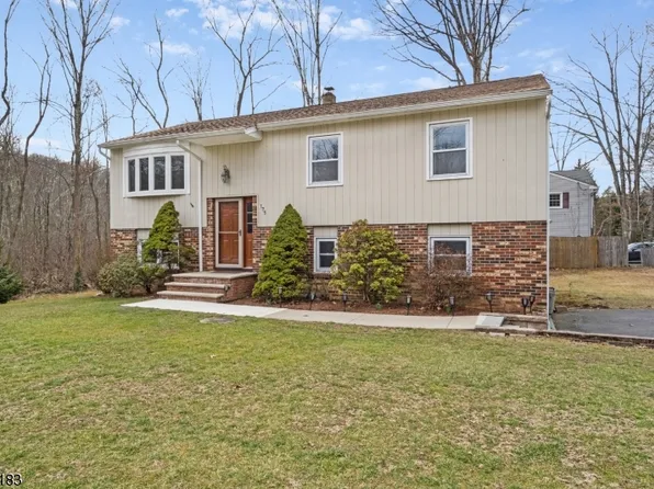 175 Lake Dr, Byram Twp., NJ 07874