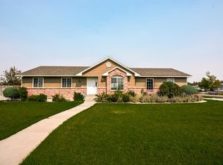 927 S Wheatfield Ln, Idaho Falls, ID 83406
