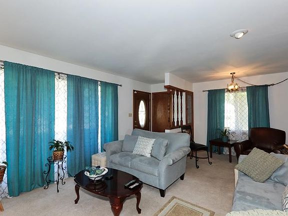 5th image of 4831 W Wabash Ave