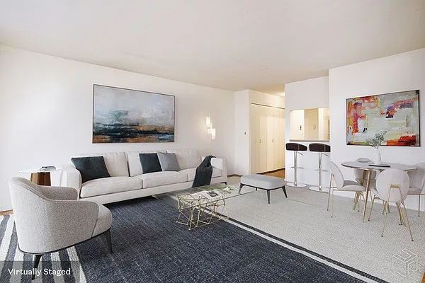 Rented by Halstead Real Estate | media 4