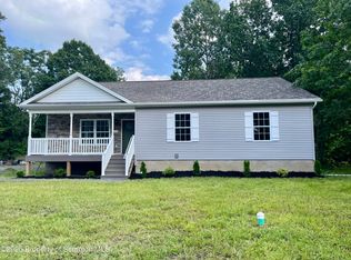 111 Monterey Rd, Scranton, PA 18505