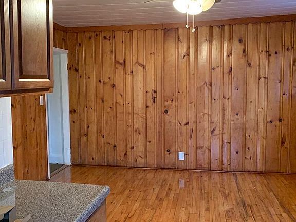 3rd image of 67 Park Ave APT 3