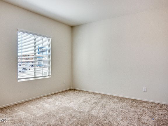 3rd image of 43586 W CYPRESS Lane
