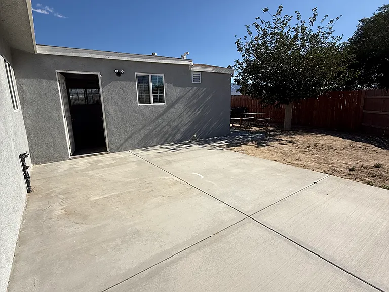 34733 Wilshire Rd — Photo 11