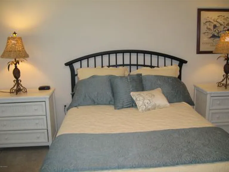 3938 Spicetree Dr — Photo 14