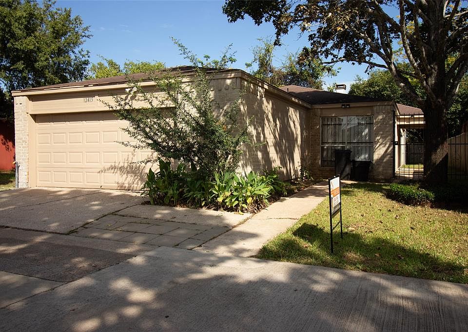 1st image of 12415 Wellington Park Dr