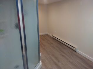 34 Mill St APT A, Springvale, ME 04083