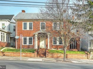 437 Carlisle St, Hanover, PA 17331