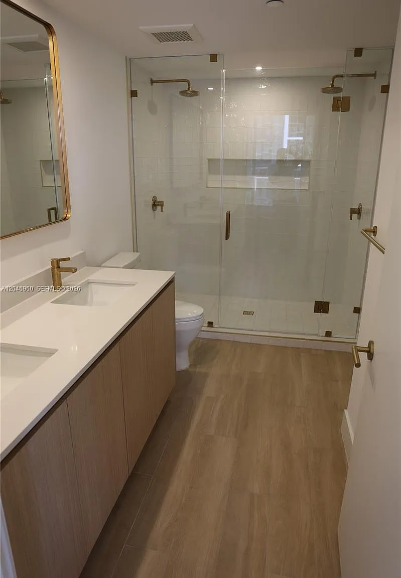 1 bed, 786 sqft, $3,950 — Photo 4