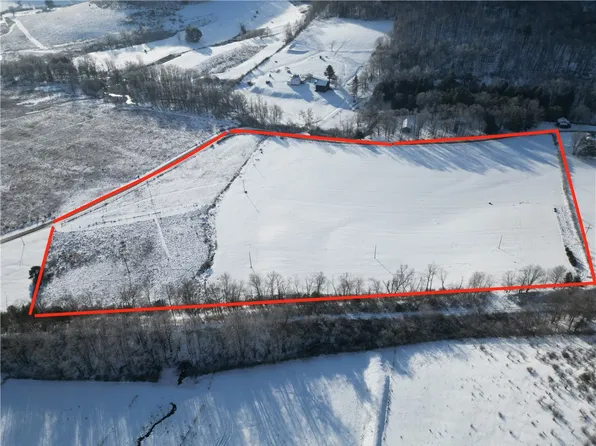 3122 Dora Timblin Rd, Punxsutawney, PA 15767