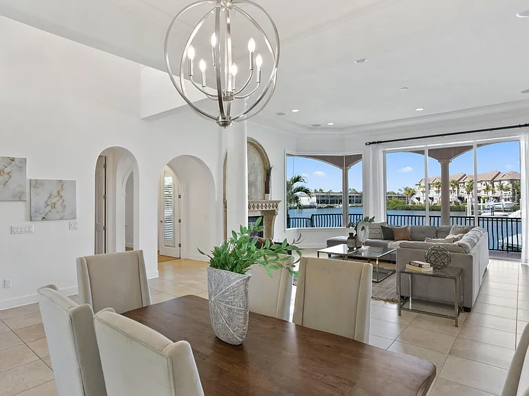 4130 Causeway Vista Dr — Photo 9